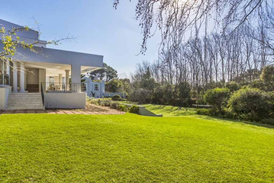 9 Bedroom Property for Sale in Constantia Western Cape